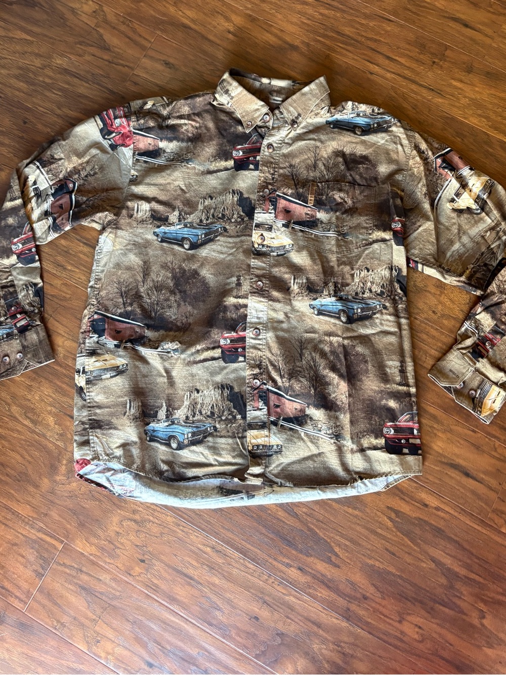 CLEARWATER Outfitters Men’s Vintage Car Button Down Shirt Size Large